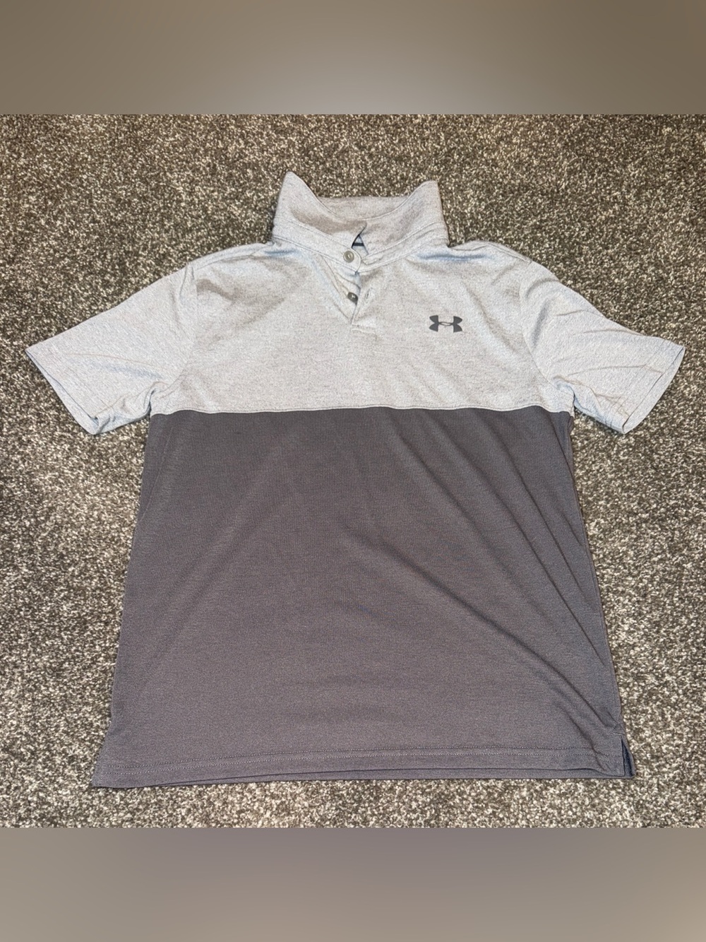 Under Armour Gray Colorblock Polo boys size YLG